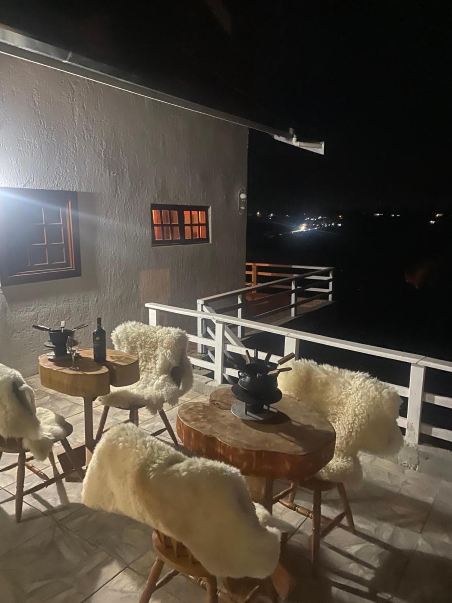 Campos do JordãoChale Alem Do Horizonte公寓 外观 照片